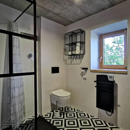 Atypique 14 Couchages En Pleine Nature Lapte